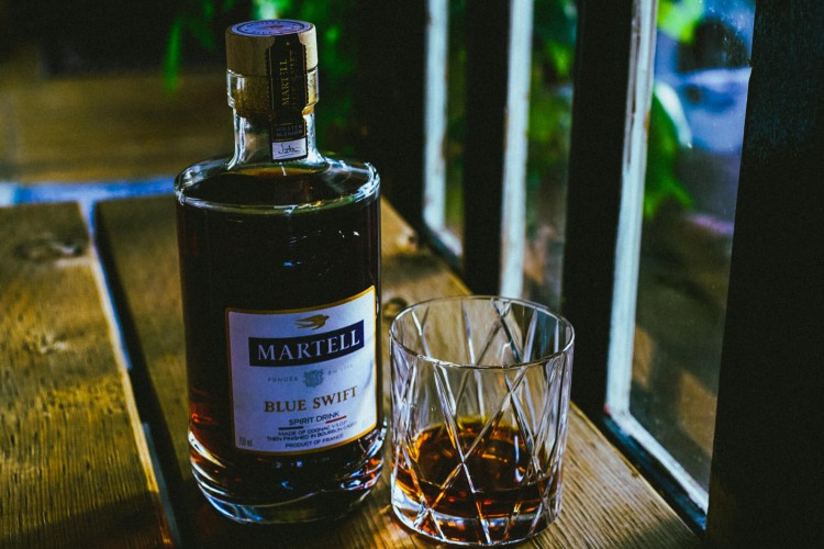 Martell-Blue-Swift-Cognac-9.jpg