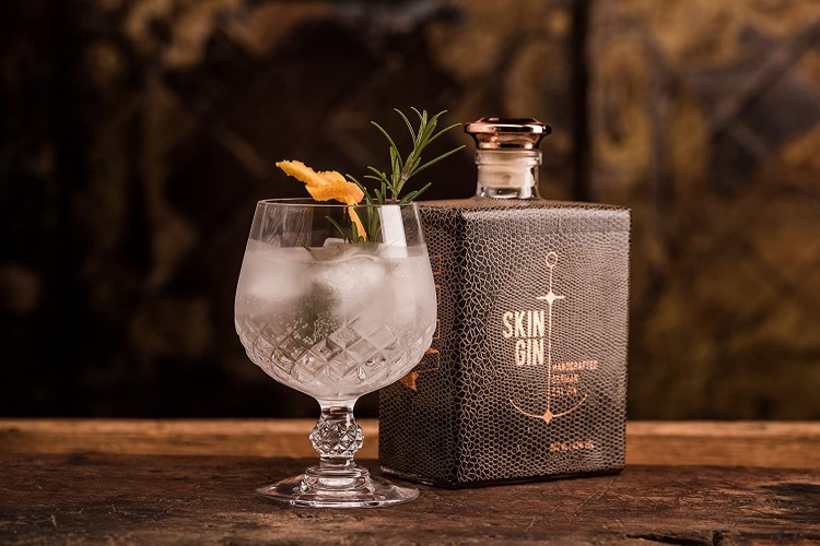 skin gin 2.jpg