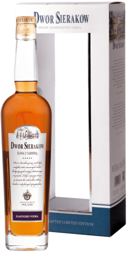 Dwor-Sierakow-Sliwa-z-Tarnina-0-7-l-w-pudelku.png