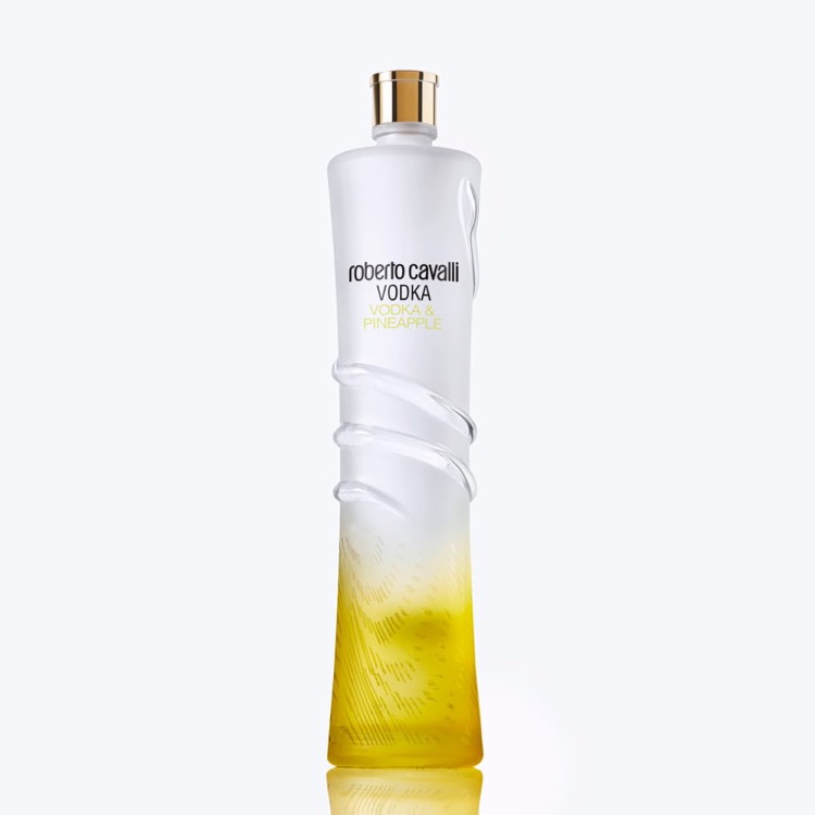 roberto_cavalli_vodka_pineapplet1L.png