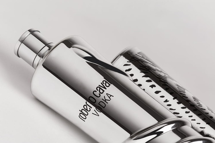 roberto_cavalli_vodka_mirror1.png