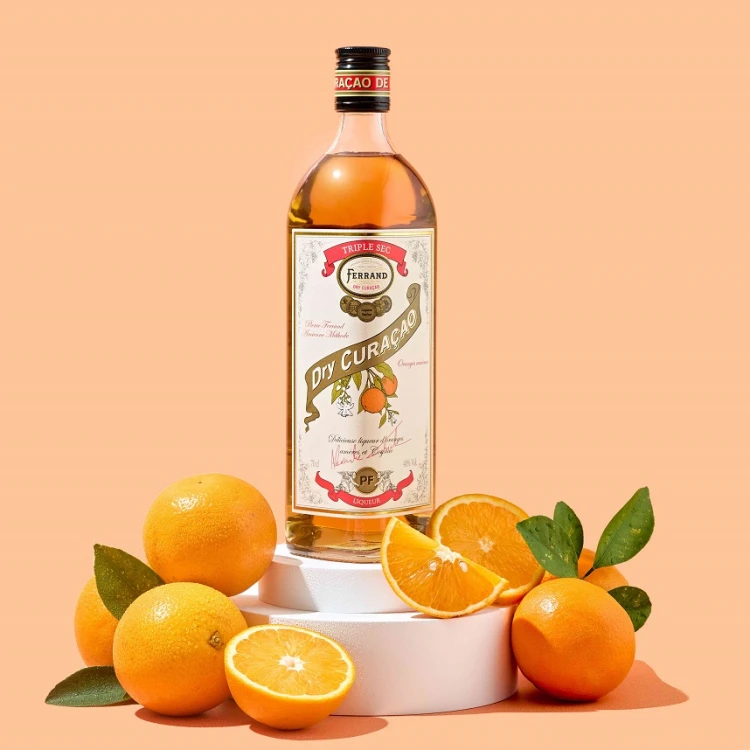 Pierre-Ferrand-Dry-Curacao-0,7L.jpg